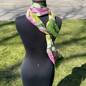 #Vera Neumann silk scarf